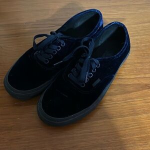 Blue velvet vans